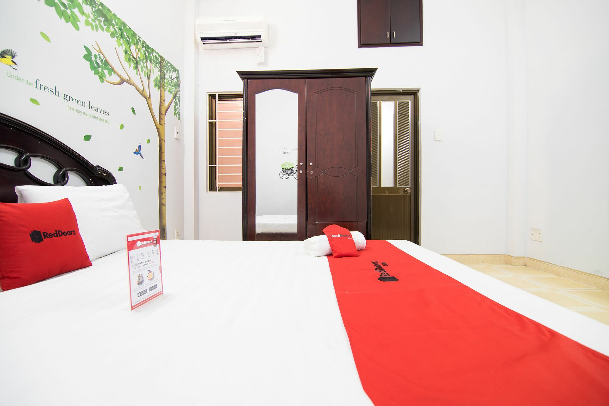Готель Reddoorz Near Pico Plaza Cong Hoa Хошимін Екстер'єр фото